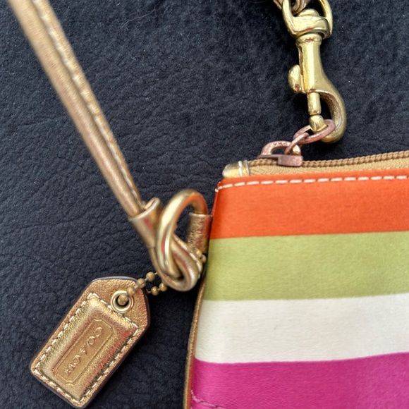 Authentic Coach Legacy Stripe Wristlet - Picture 11 of 15